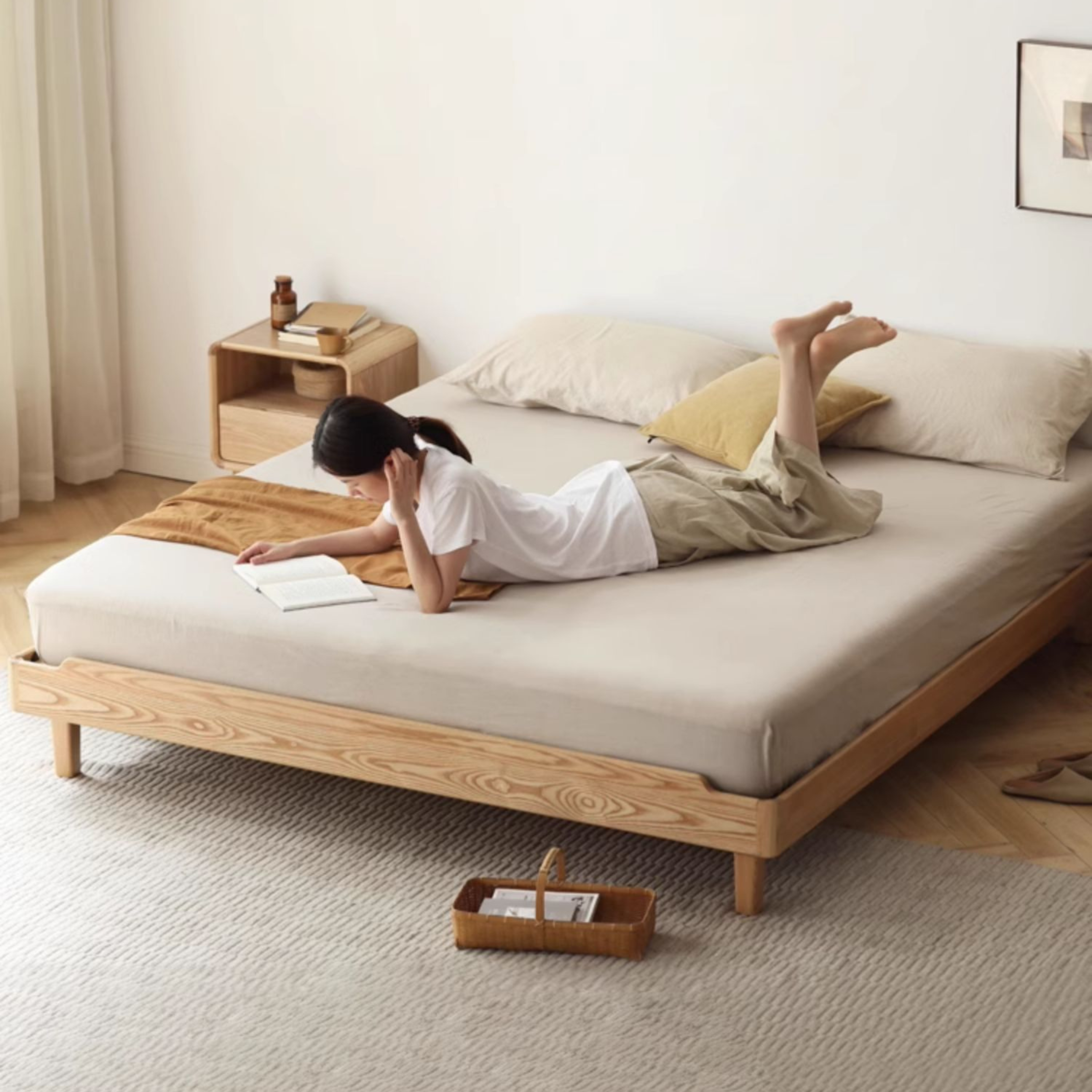 Ash Solid Wood Platform Bed, Headboard-Free Bed