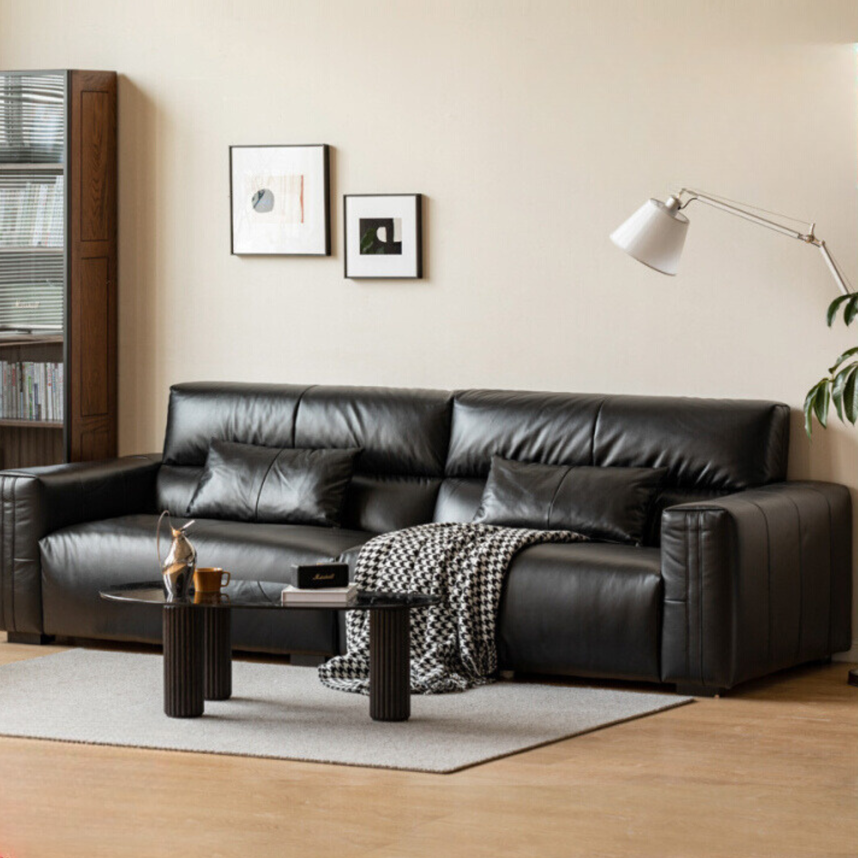 Genuine leather sofa Italian top layer cowhide down sofa)