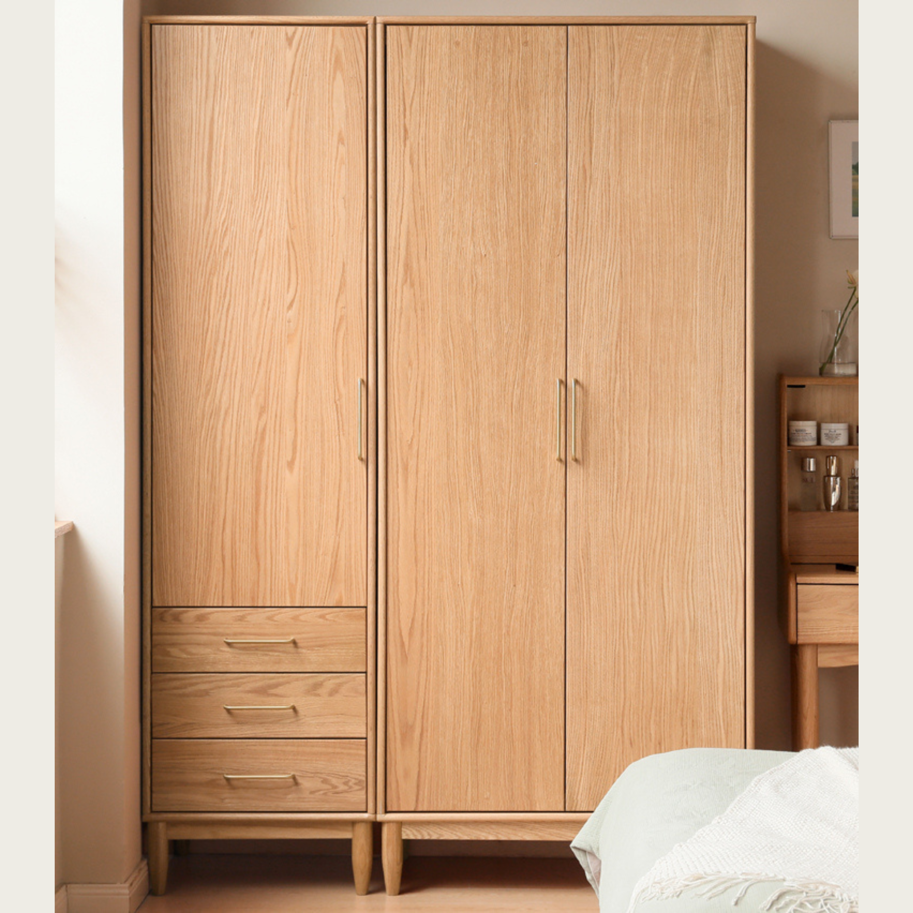 Oak solid wood double door wardrobe+