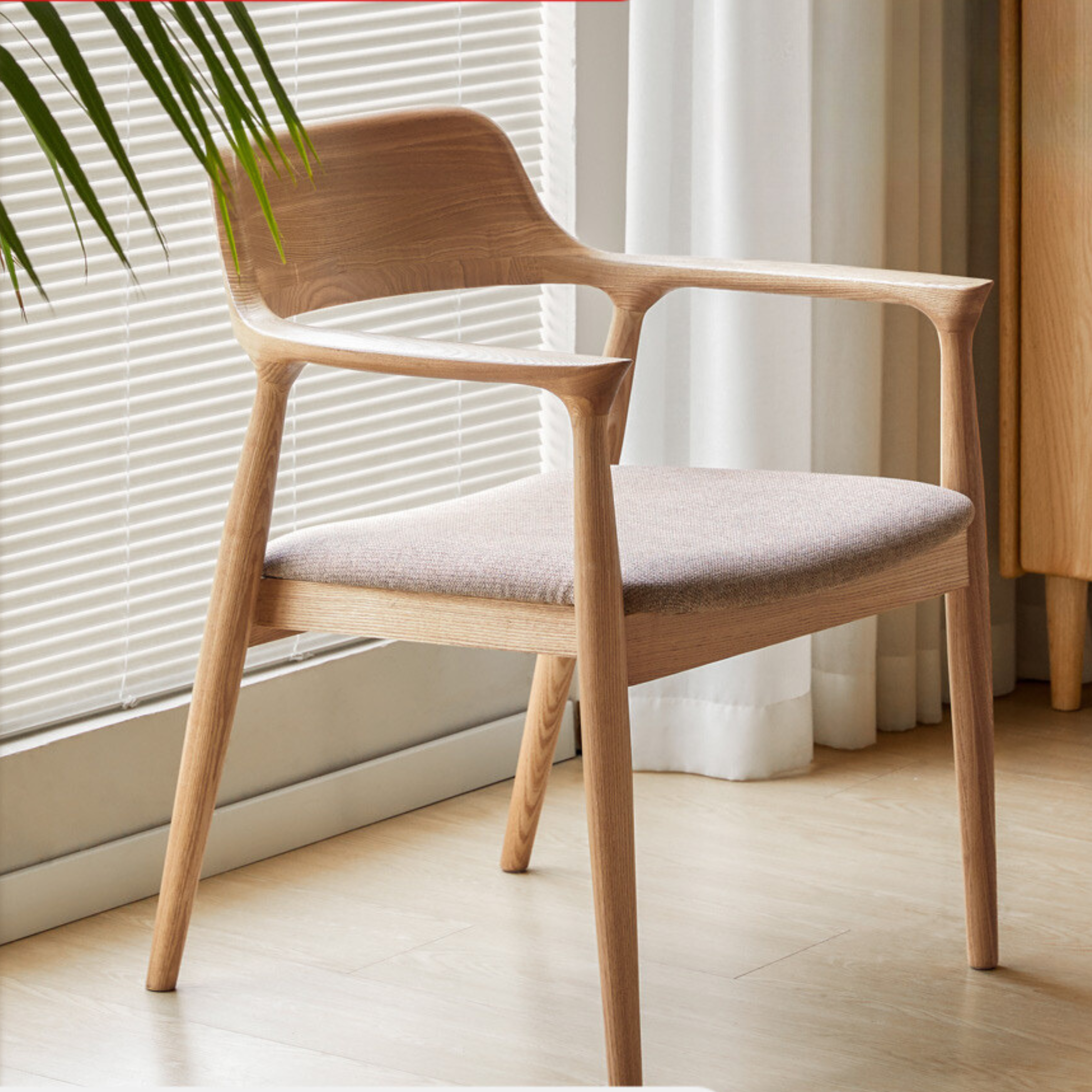Ash solid wood Elegant Armchair )