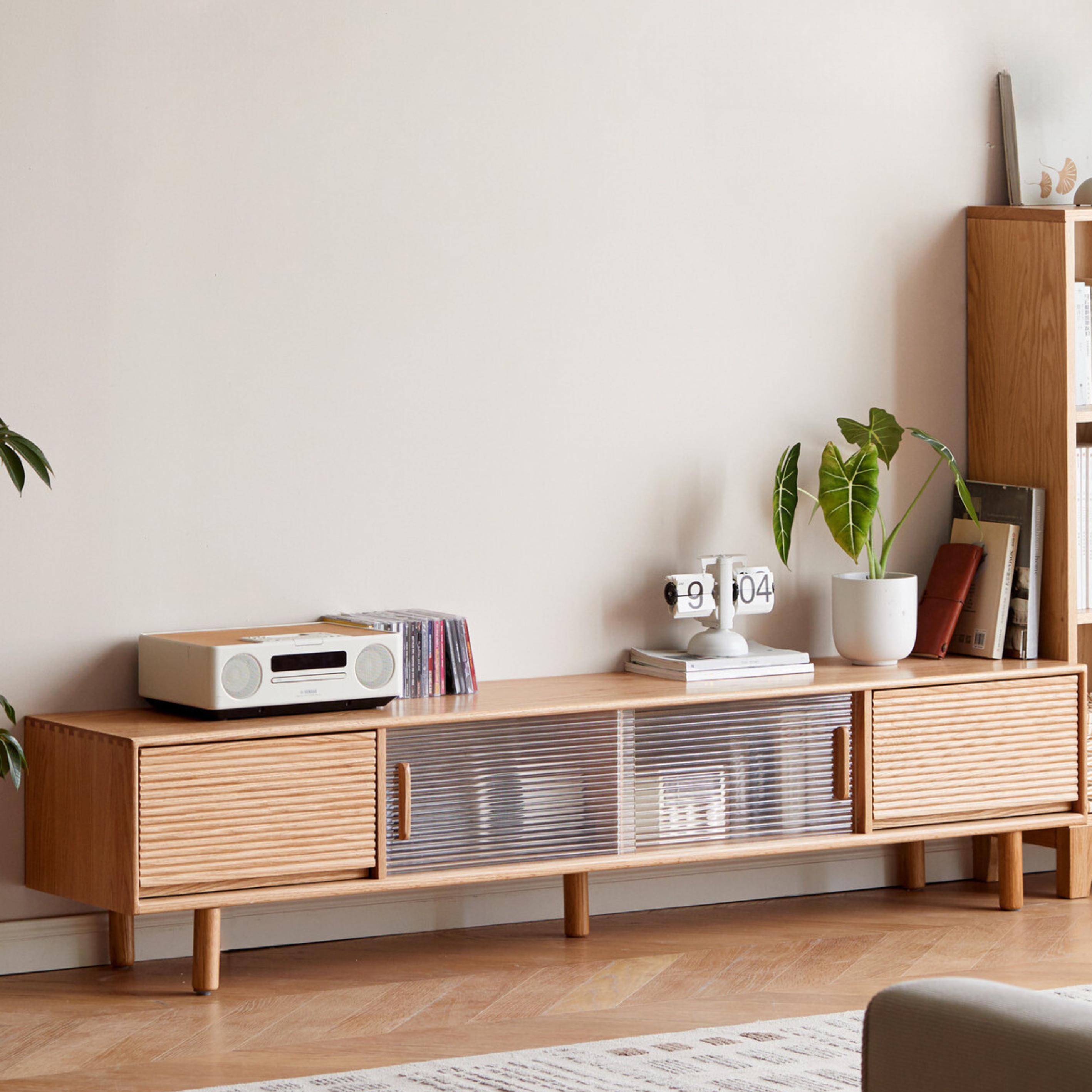 Oak Solid Wood TV Cabinet "