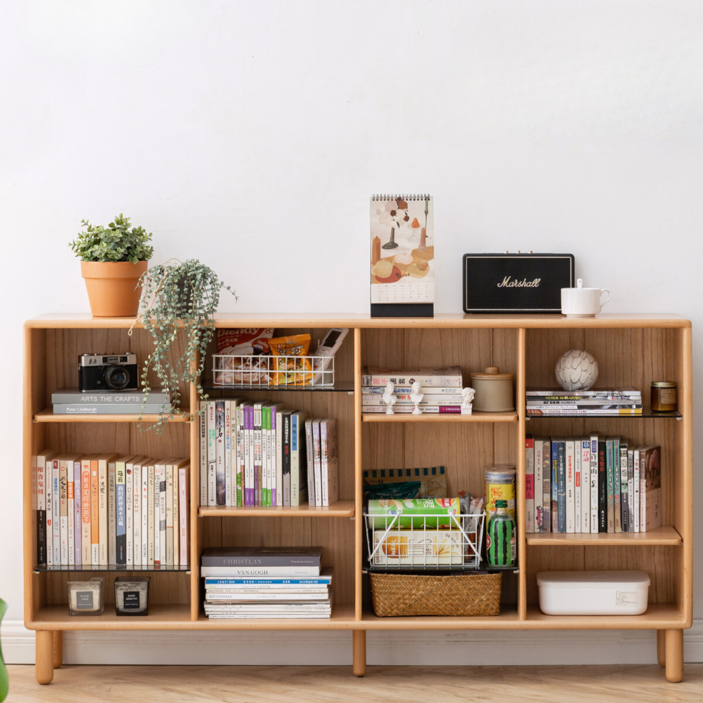 Beech solid wood bookshelf )