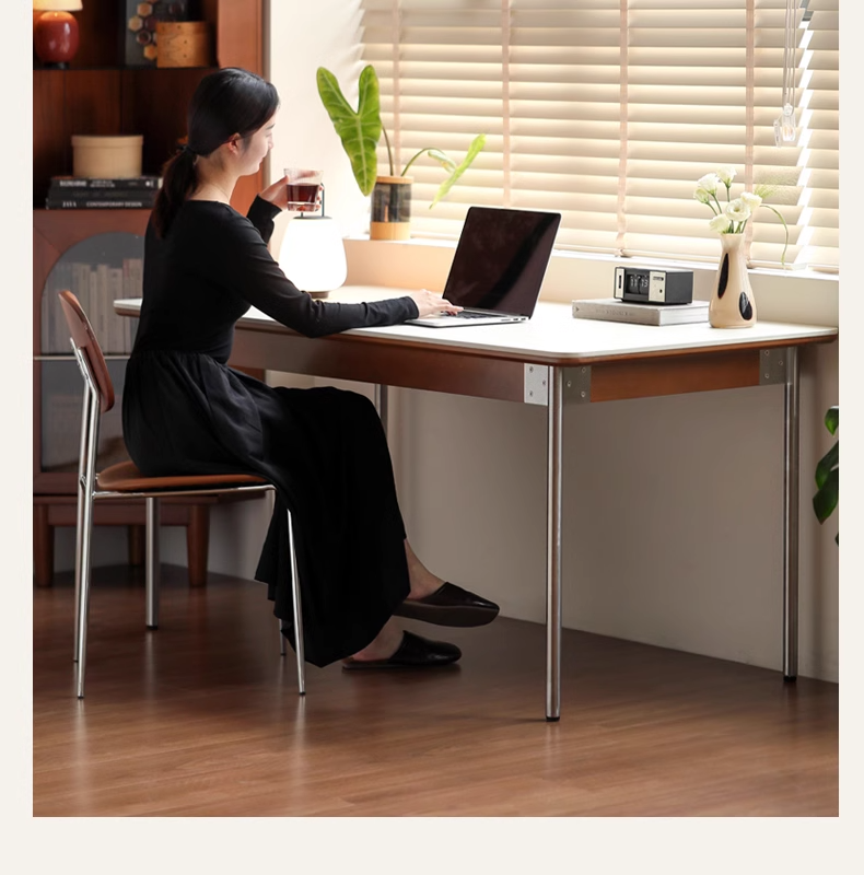 Poplar Solid Wood Bauhaus Dining Table