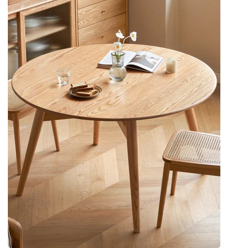 Oak Solid Wood Round Dining Table