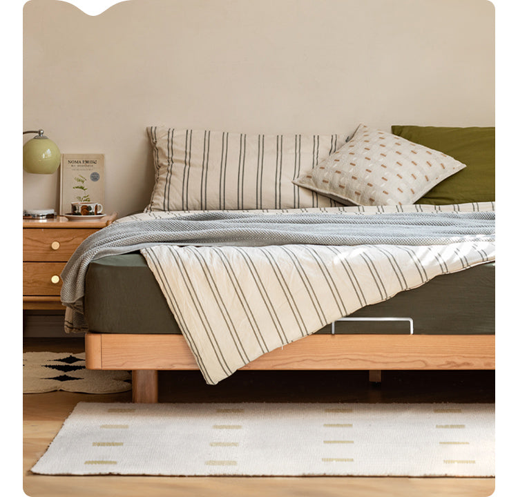 Cherry Solid Wood platform bed, headboard-free bed<