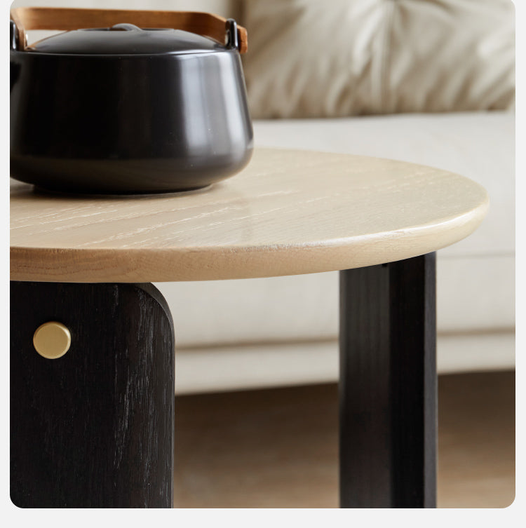 Oak Solid wood round edge table "