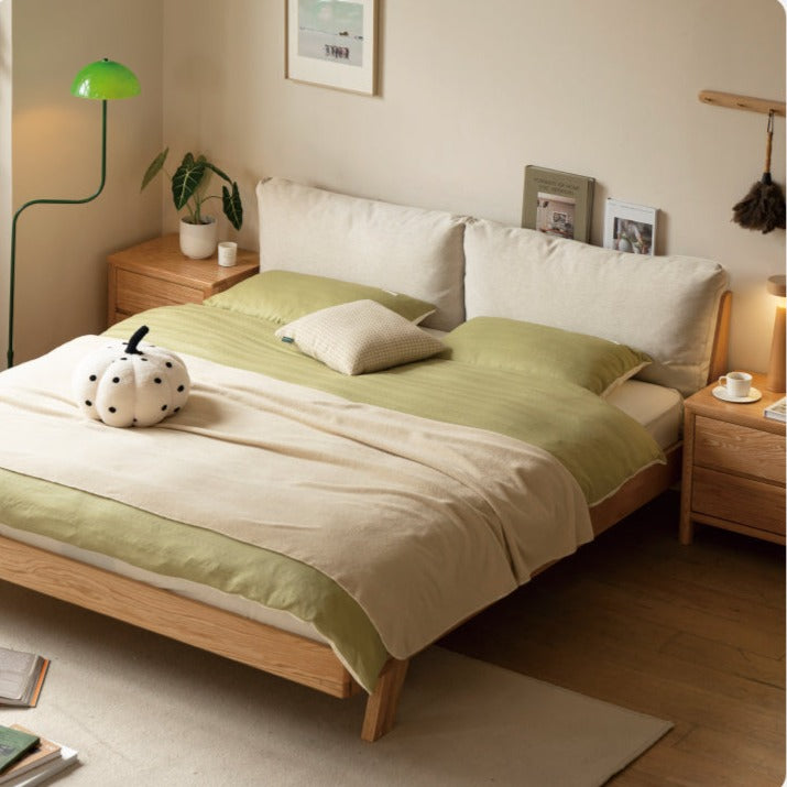 Oak solid wood soft bed"