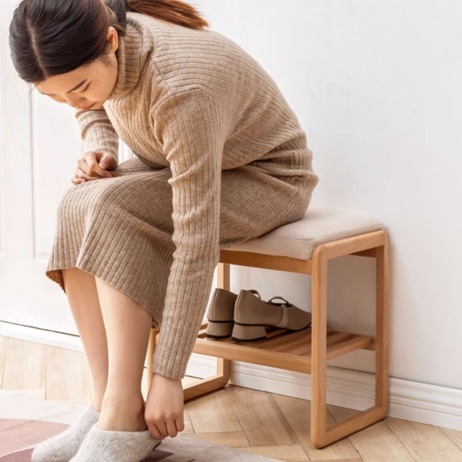 Beech Solid Wood Shoe Changing Stool