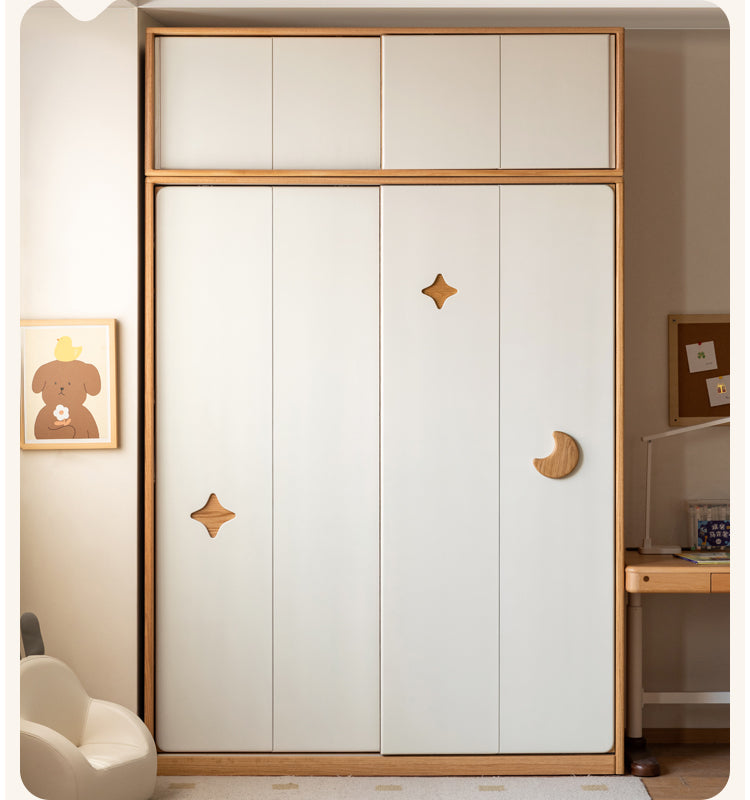 Oak Solid Wood Children's Sliding Door Wardrobe: