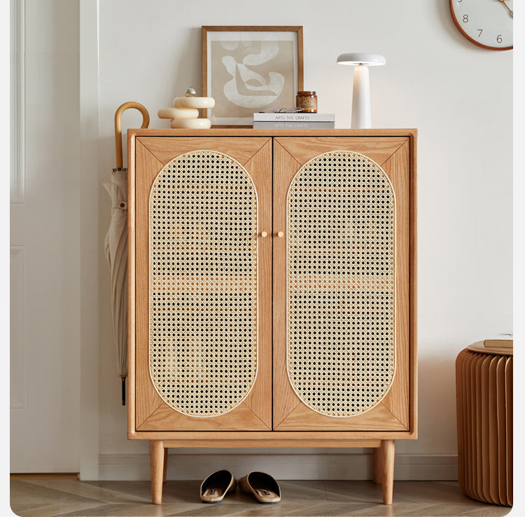 Oak solid wood rattan shoe cabinet: