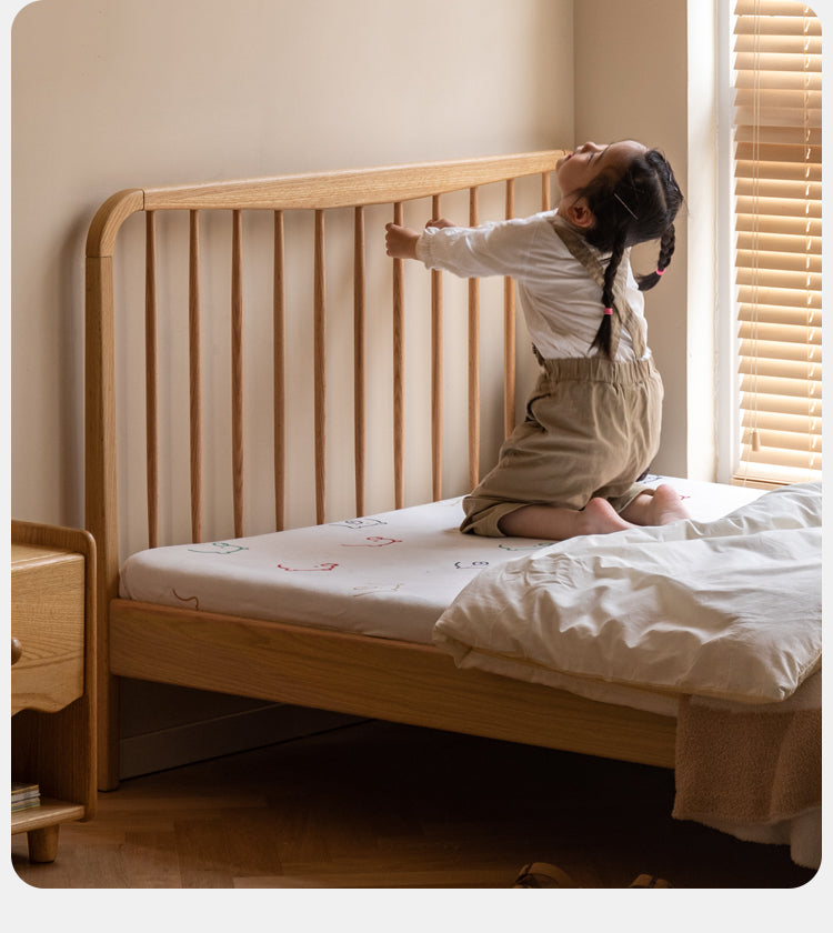 Oak Solid Wood Children's High Head Windsor Bed