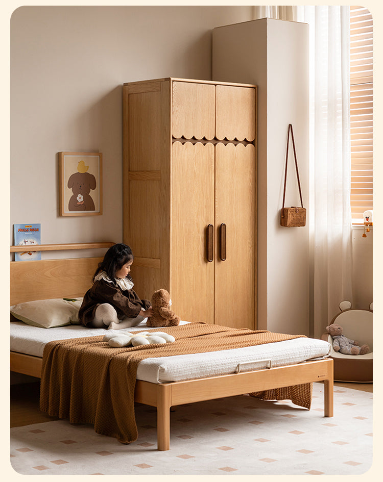 Oak Solid Wood Original Wood Style Children's Wardrobe