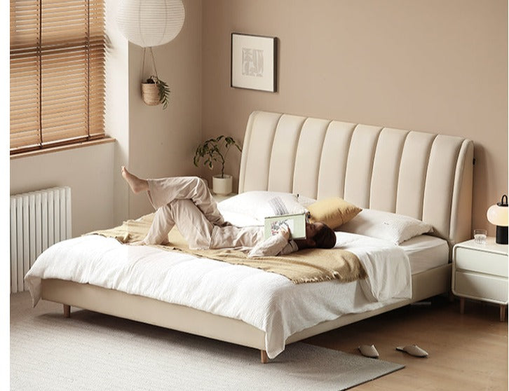 First-layer cowhide bed light luxury _)