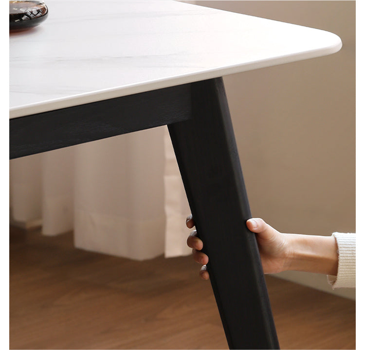 Oak Solid Wood Reliable Rock Table