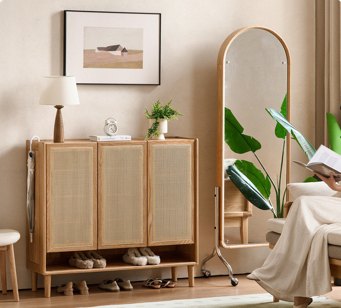 Oak Solid Wood Shoe Cabinet with Large Capacity and Vine Weaving Design