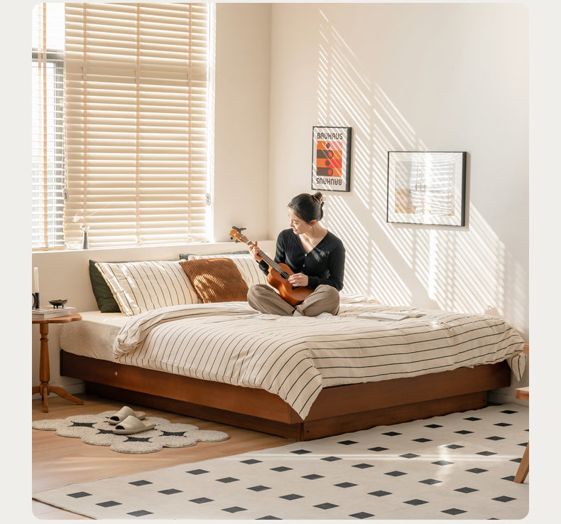 Poplar Solid Wood Retro Platform Box Bed, Headboard-Free Bed with light