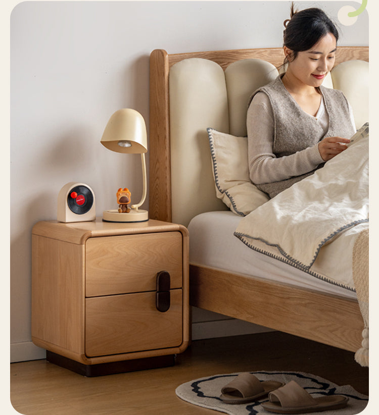 Beech Solid Wood Storage Nightstand