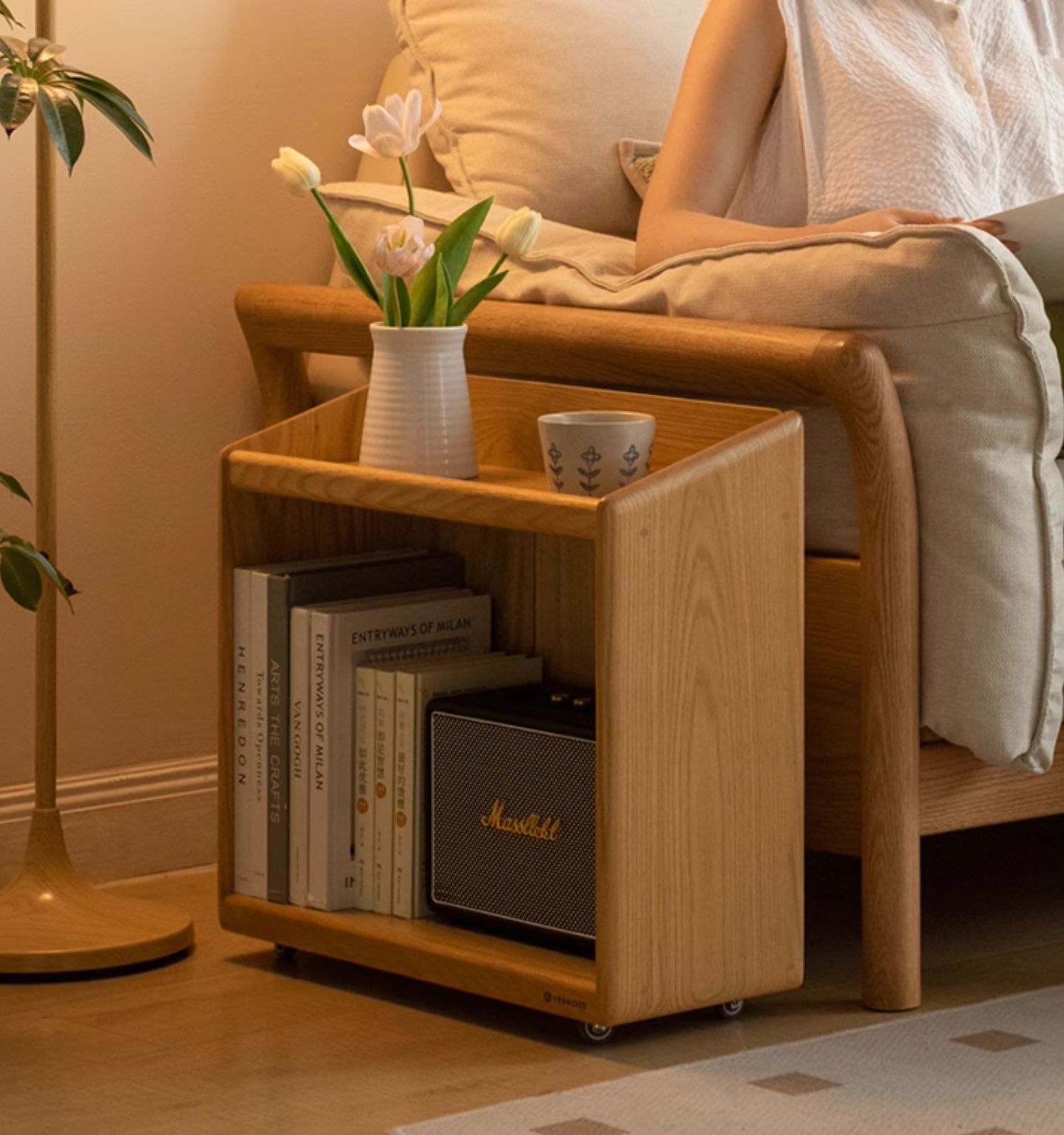 Oak Solid Wood Under-desk Mobile Bookshelf