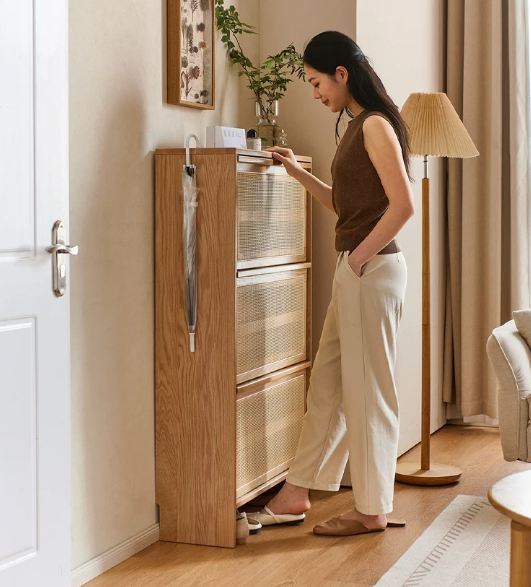 Oak Solid Wood Shoe Cabinet with Modern Minimalist Flip Door, Rattan Accents