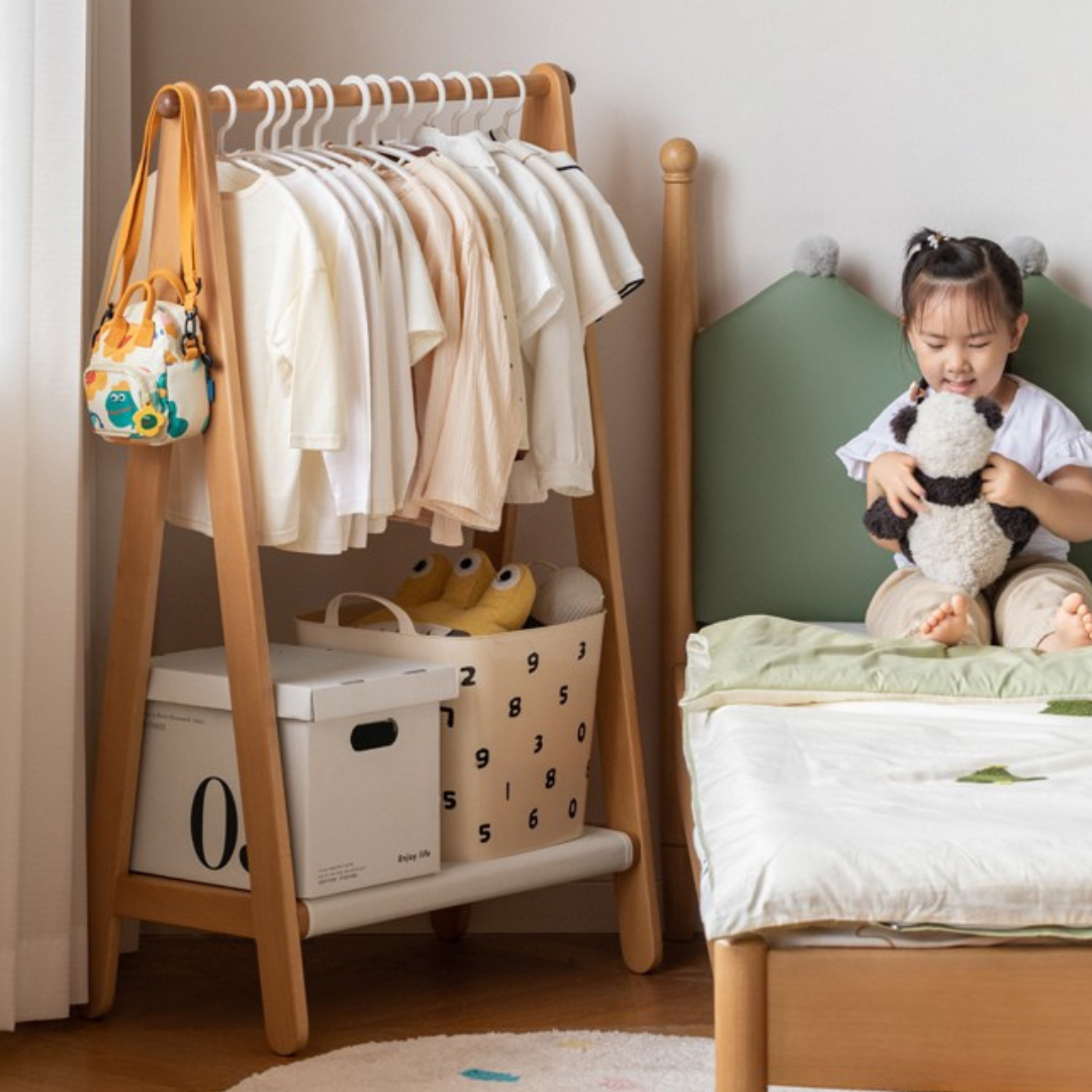 Beech Solid Wood Children's Hanger Floor Storage Rack