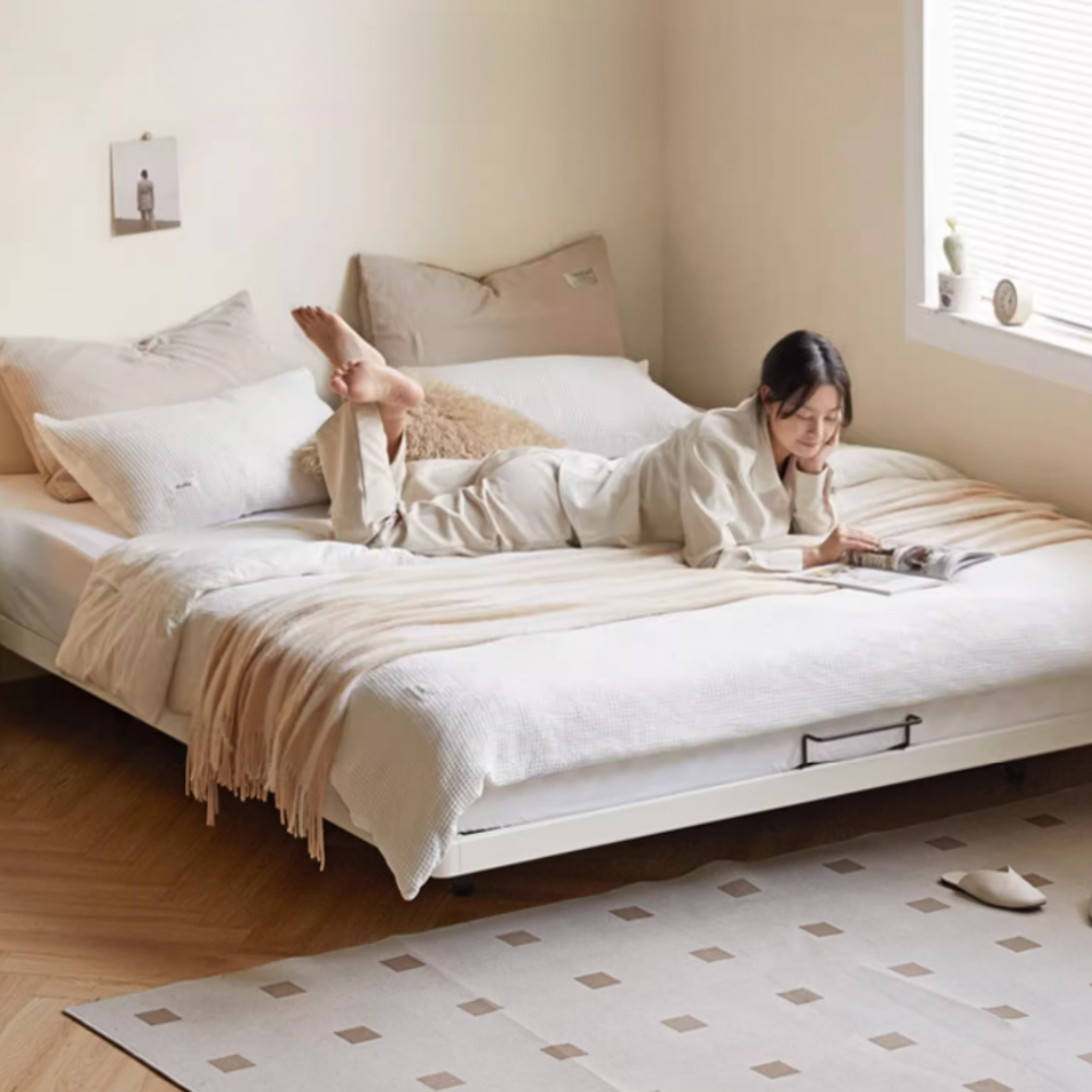 Rubber Solid Wood Creamy White Tatami Suspended Bed