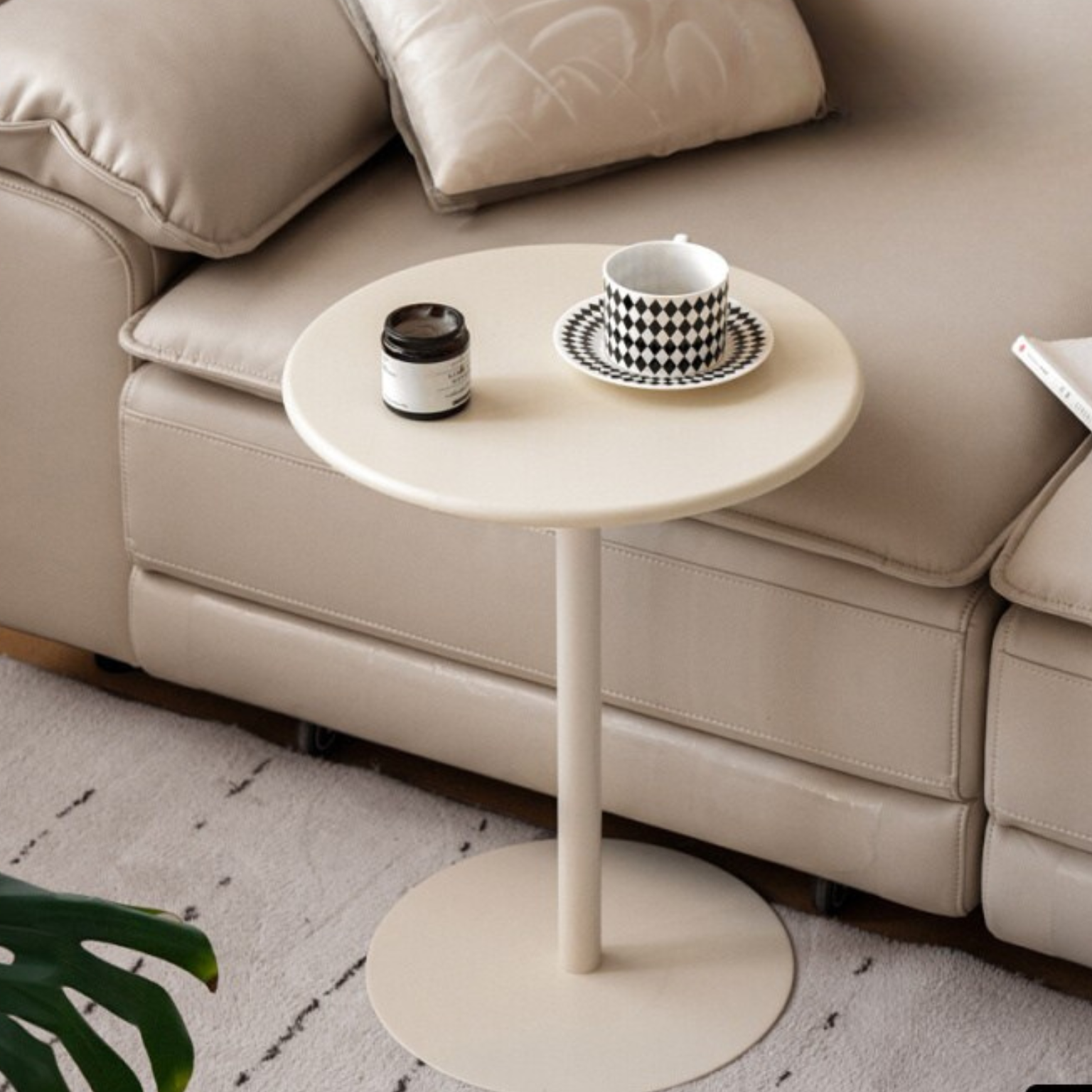 Metal Italian Minimalist Mini Round Side Table