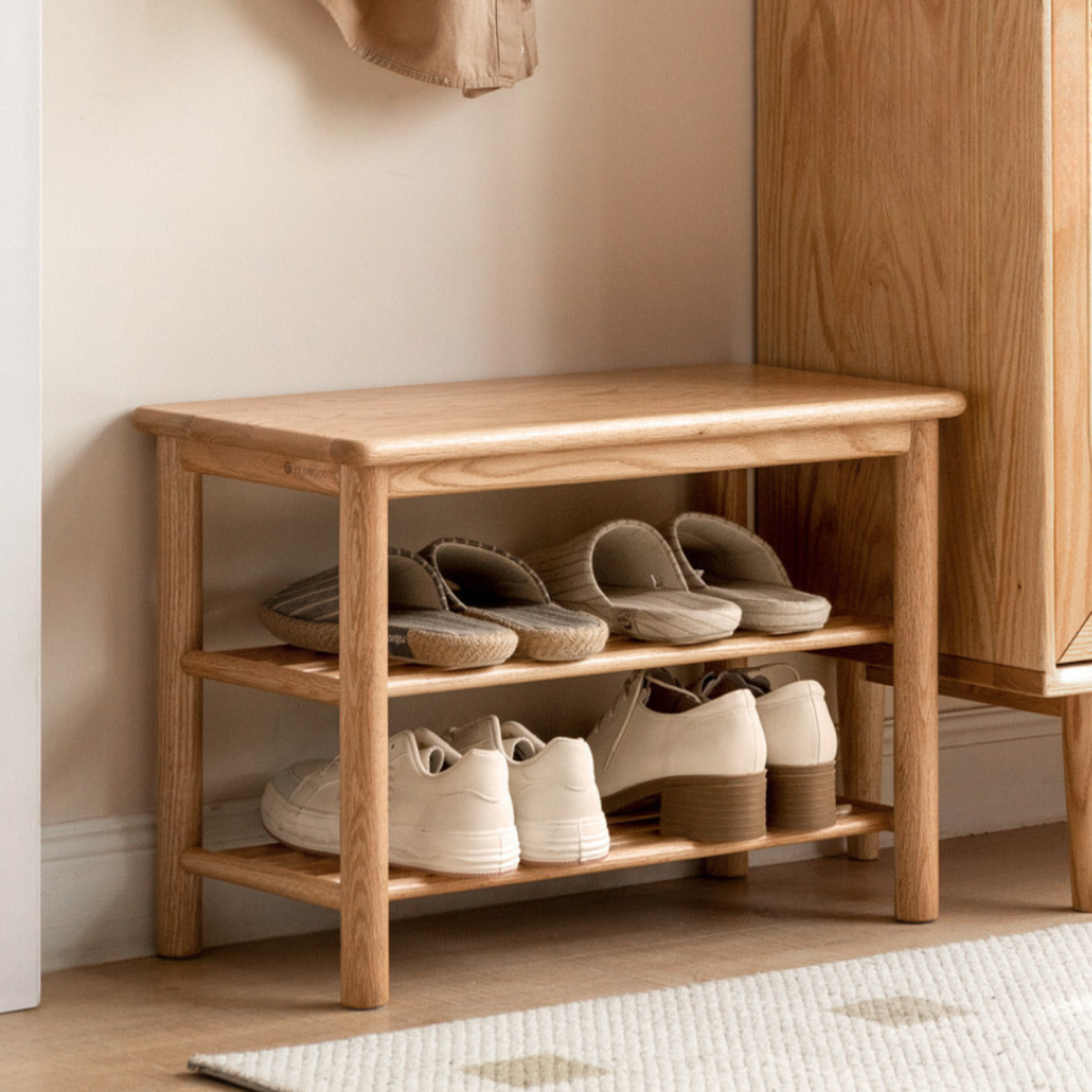 Oak Solid Wood Shoe Wearing Stool