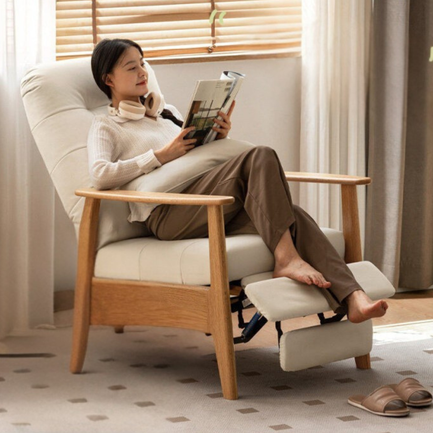 Oak Solid Wood Adjustable Recliner Chair