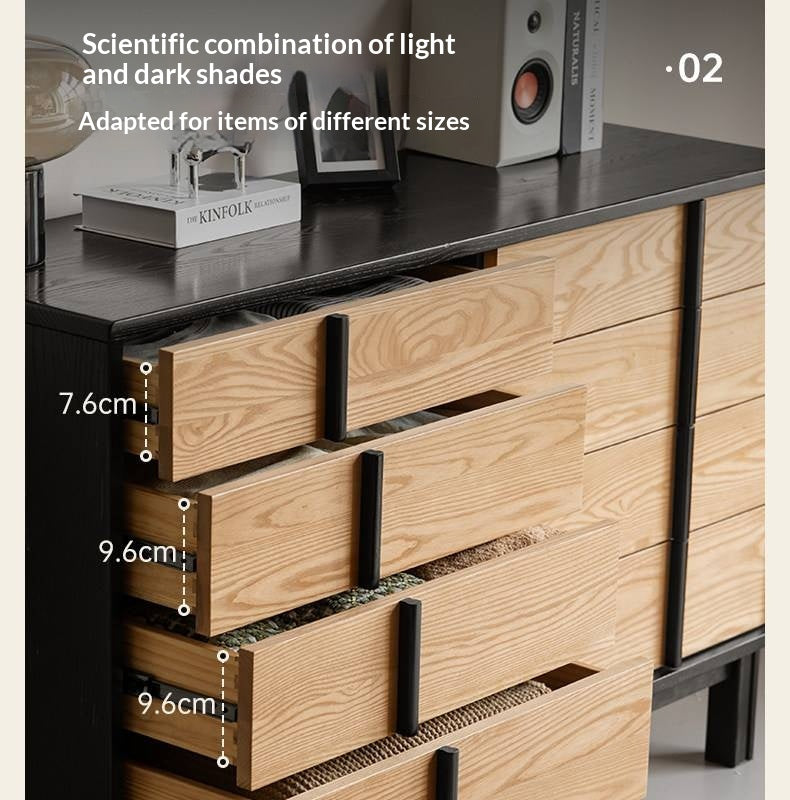Ash Solid Wood Minimalist Chest of Drawers with Eight Drawers