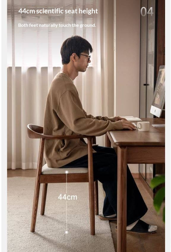 Ash Solid Wood Nordic Style Presidential Chair