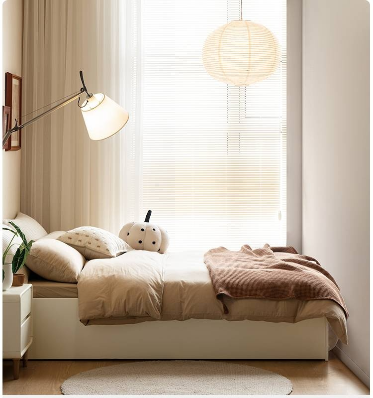 Rubberwood Solid Wood Platform Bed, Headboard-Free Box Bed Cream Style