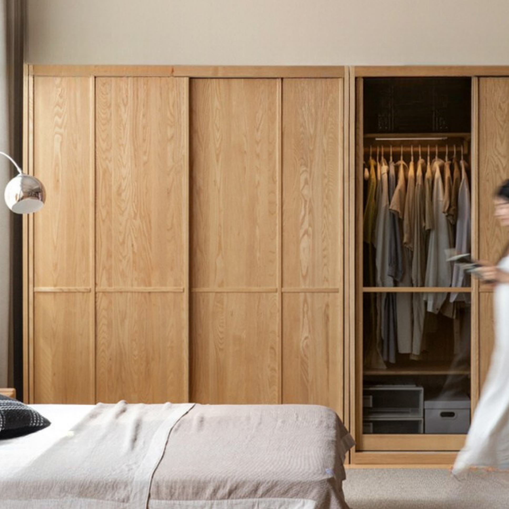 Ash Solid Wood Modern Wardrobe With Sliding Doors