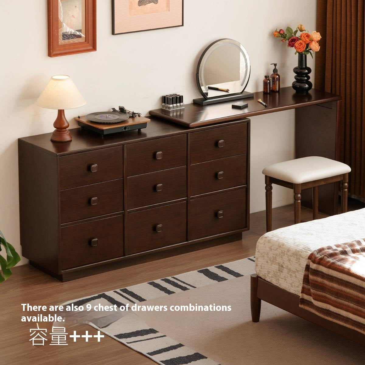 Poplar Solid Wood Retro Medieval Style Rotating Dressing Table