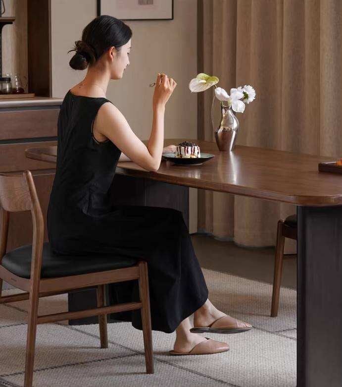 Black Walnut Solid Wood Dining Table with Italian Light Luxury Design