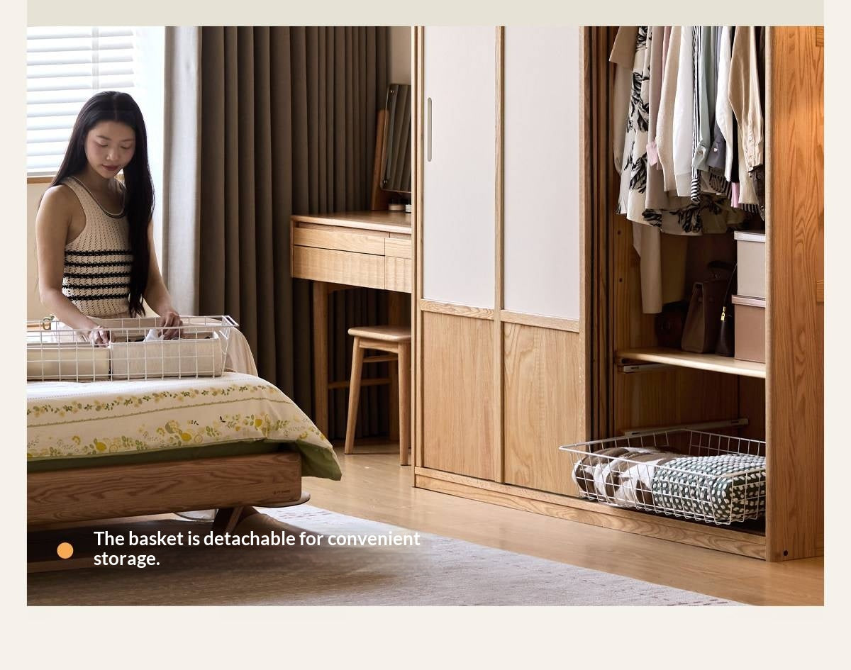 Oak Solid Wood Wardrobe with two-tone Sliding Doors