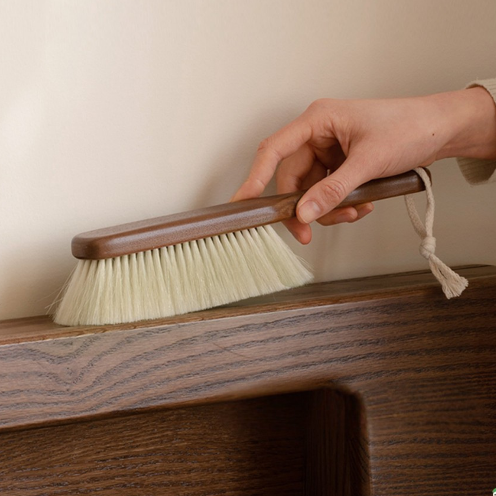 Ebony Solid Wood Long Handle SweepingBrush