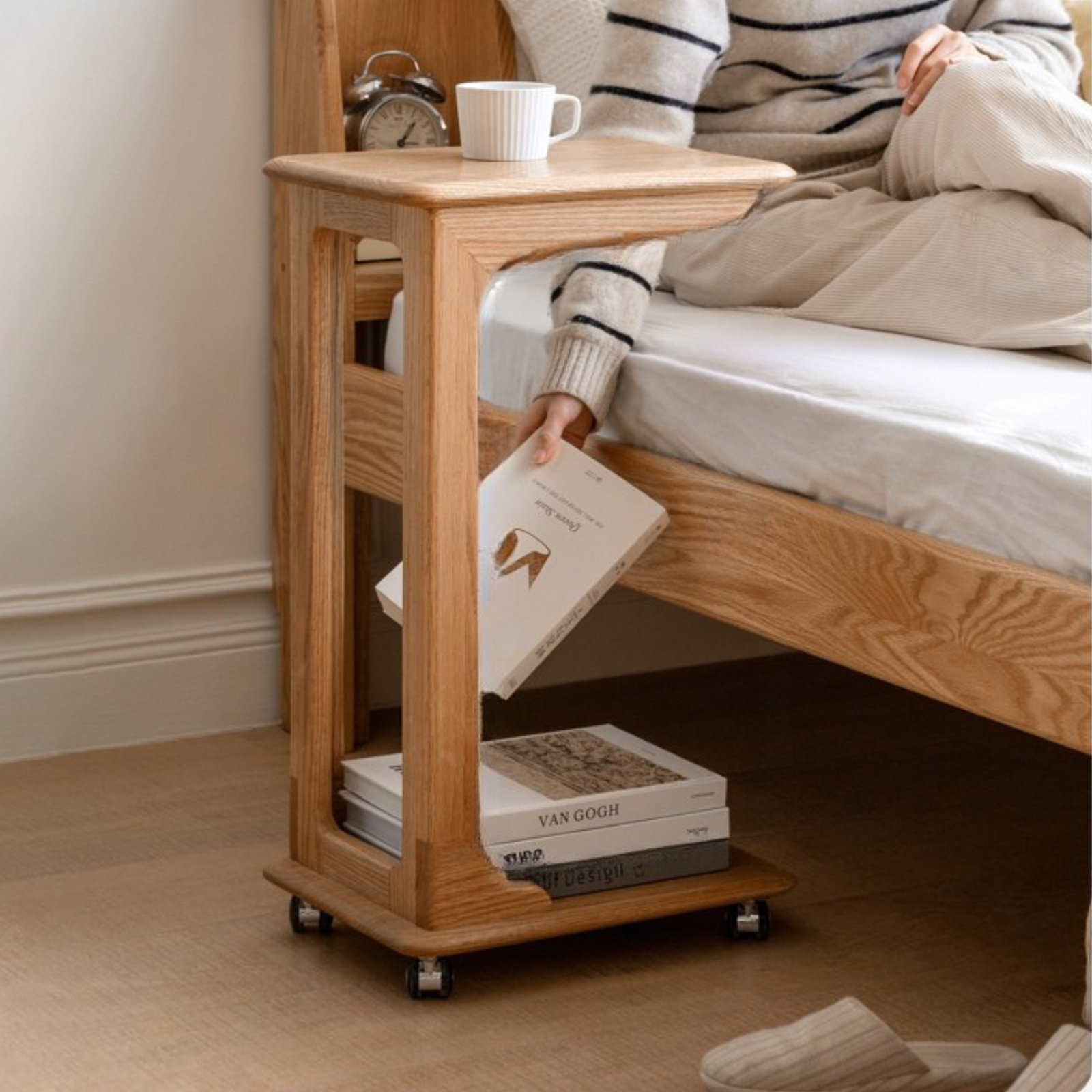 Oak Solid Wood Modern Minimalist Movable Nightstand