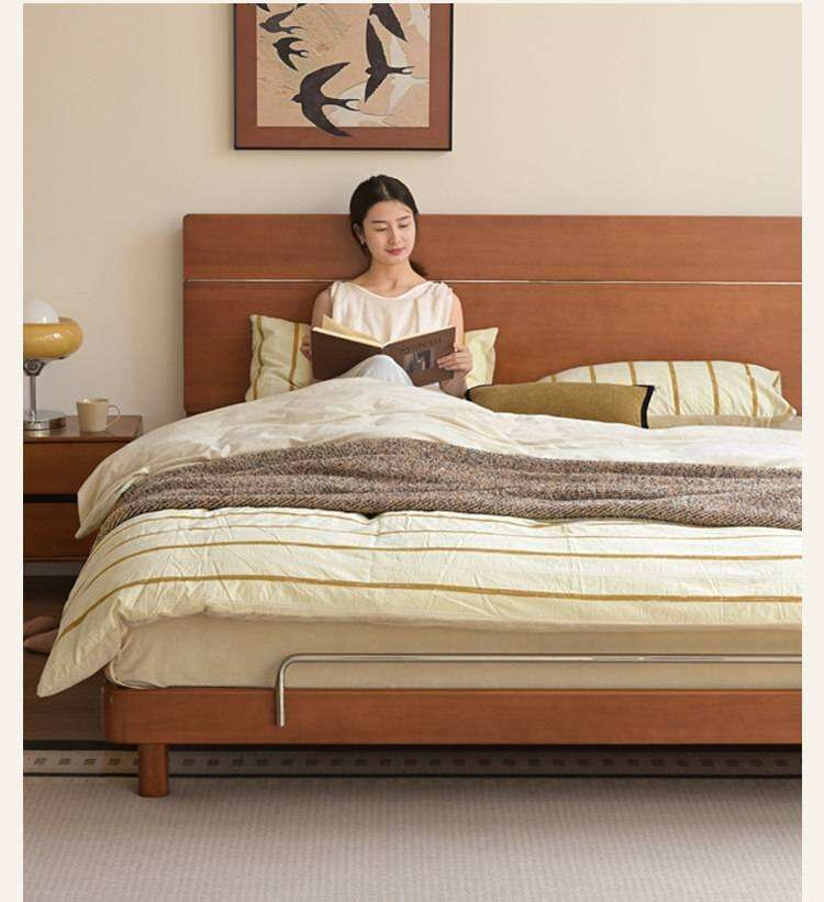 Poplar Solid Wood with High Headboard and Large Board Bed