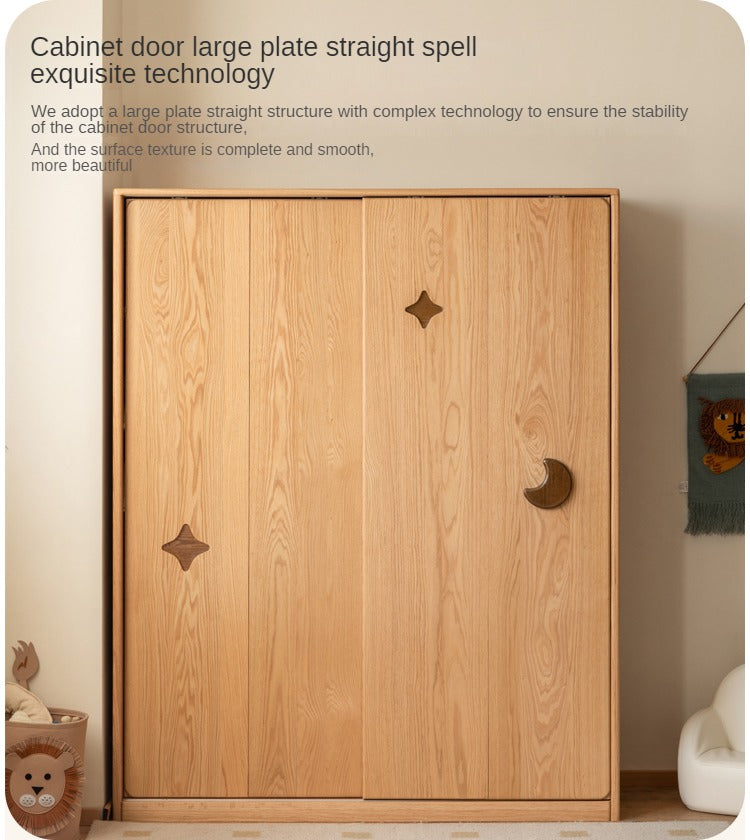 Oak Solid Wood Children's Sliding Door Wardrobe: