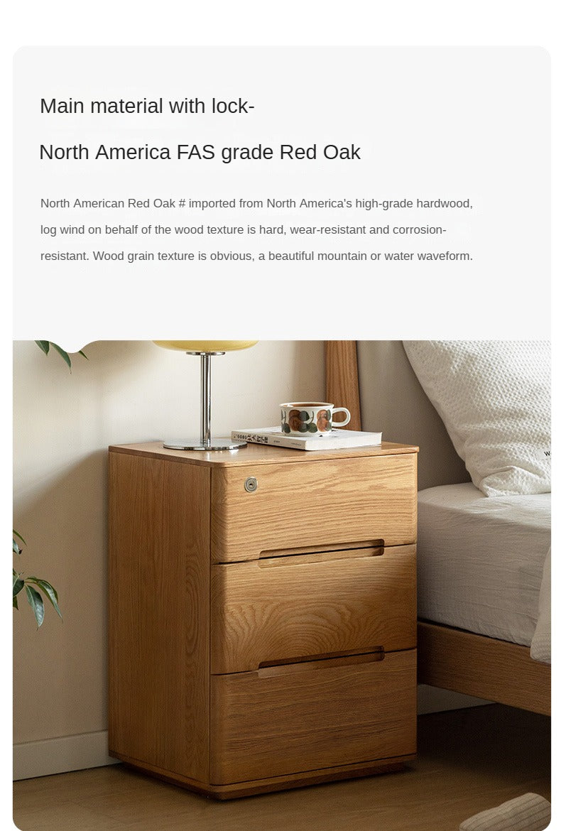 Oak solid wood Three-drawer nightstand with lock: