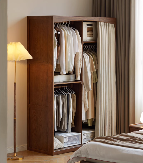 Oak solid wood wardrobe curtain design::