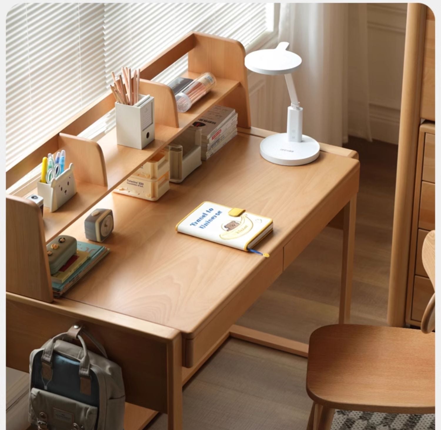 Oak solid wood kids study table can be lifted and adjusted"