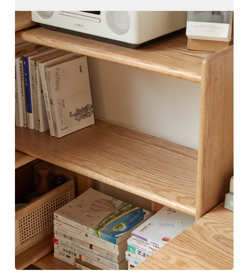 Oak solid wood bookshelf