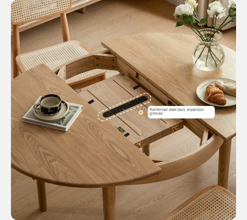 Oak, ash Solid Wood Retractable Round Dining Table