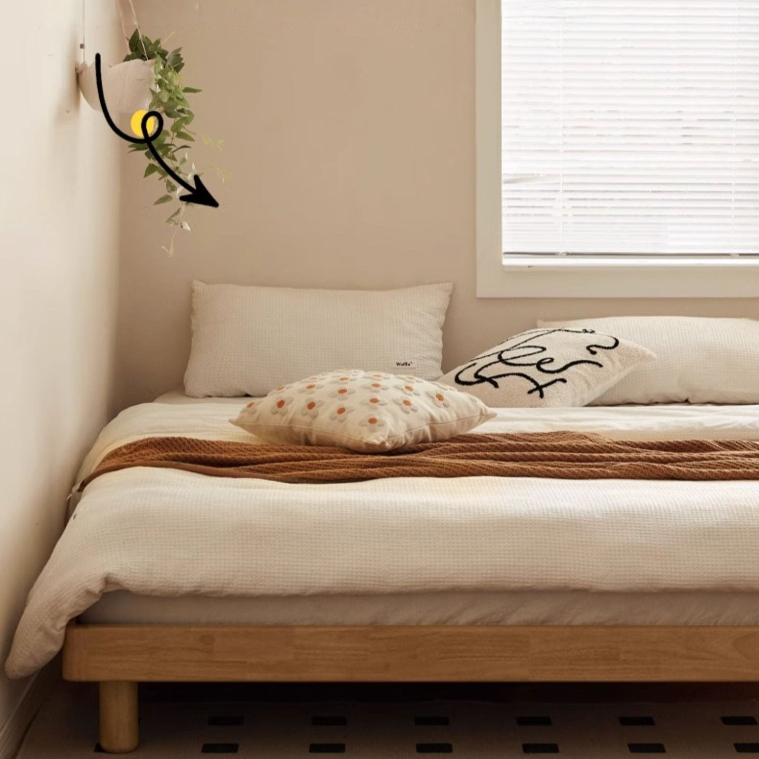 Pine Solid Wood Minimalist platform bed, headboard-free bed