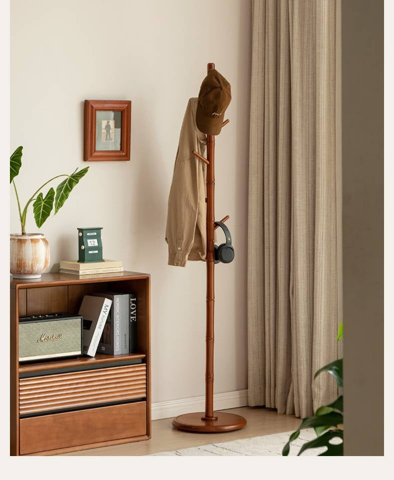Solid Rubberwood Vintage Style Standing Clothes Hanger
