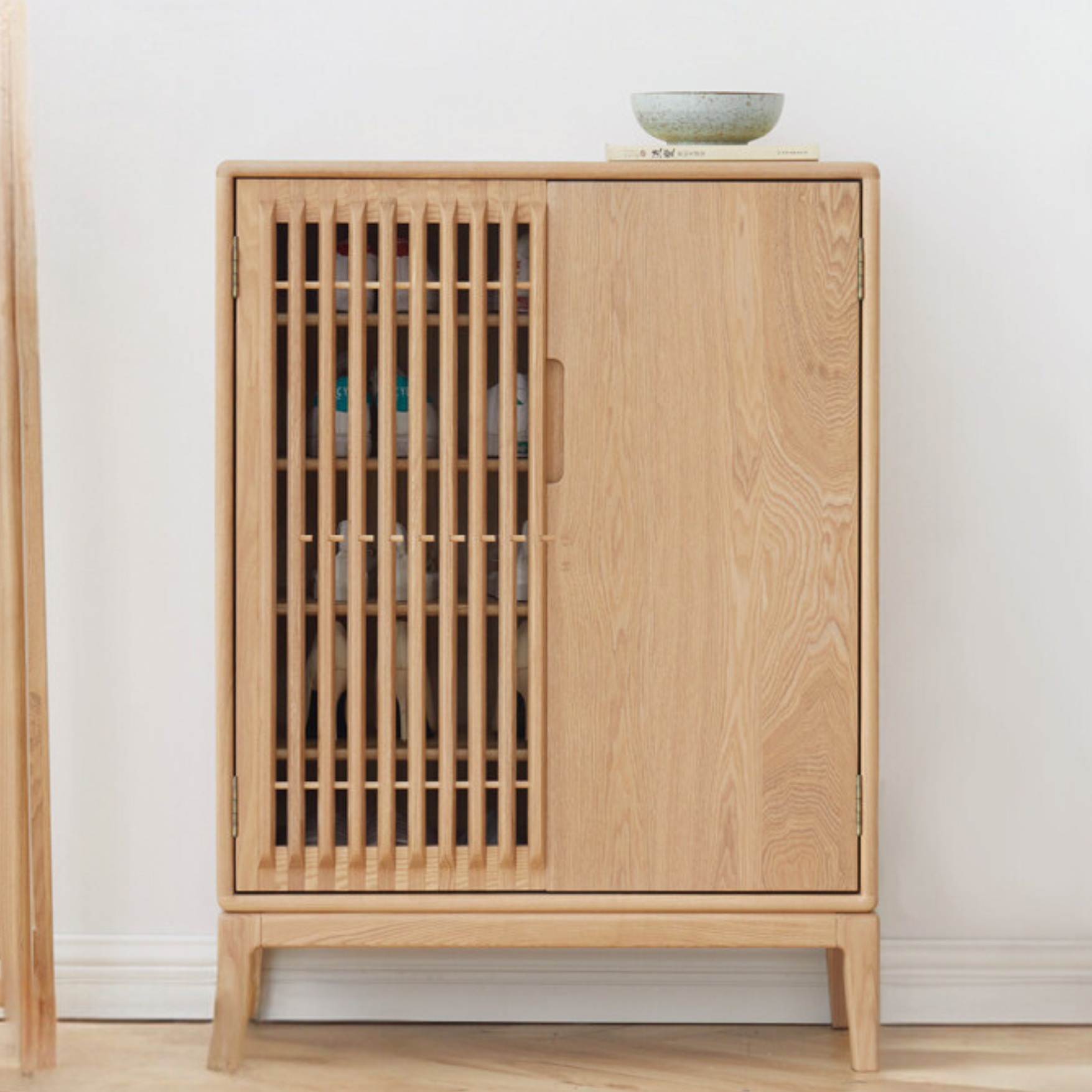 Ash Solid Wood Full Entrance Storage Shoe Cabinet