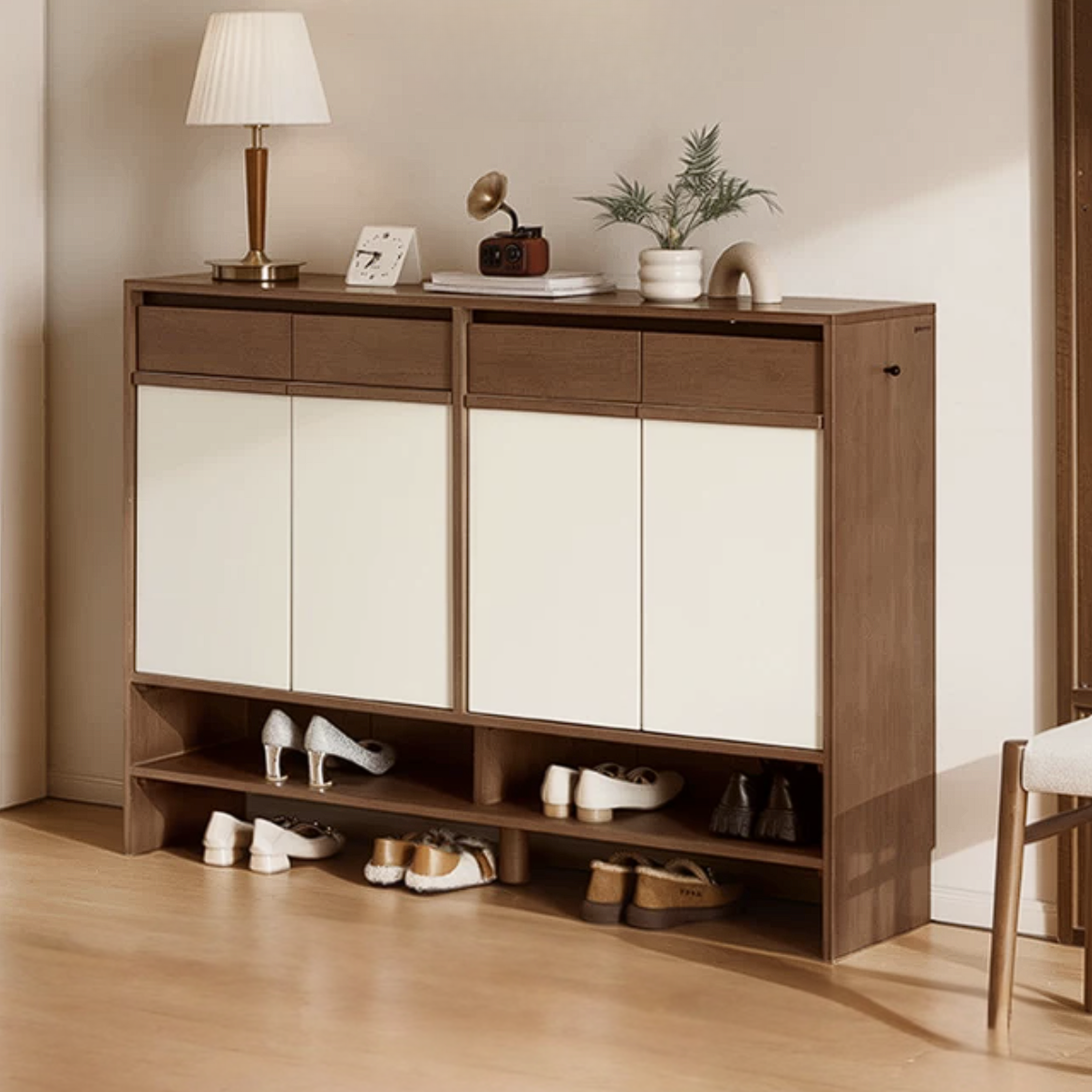 Rubberwood Solid Wood Shoe Cabinet with Medieval Style Large Storage