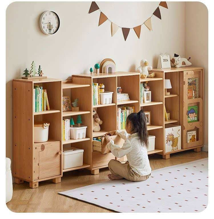Oak Solid Wood Multi-Layer Children's Bookcase