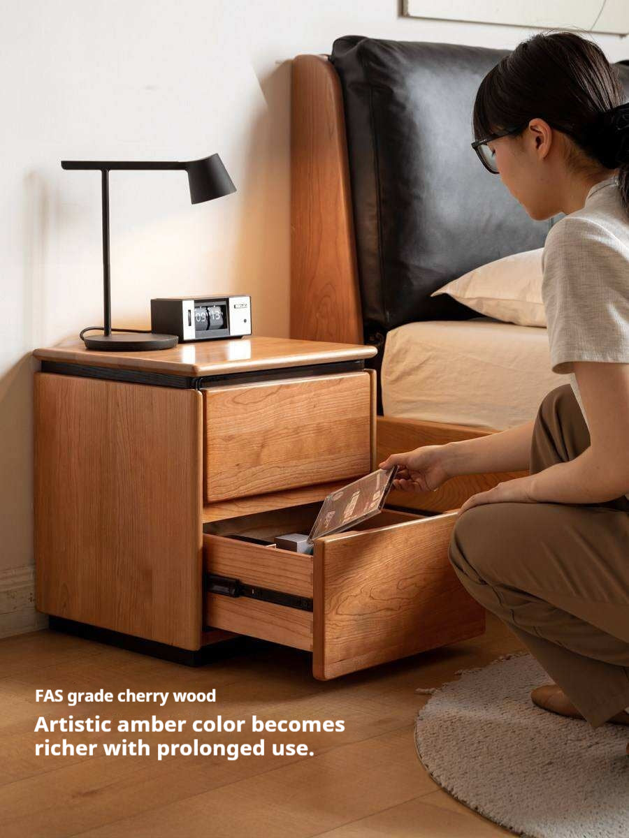 Cherry Solid Wood Retro Nightstand